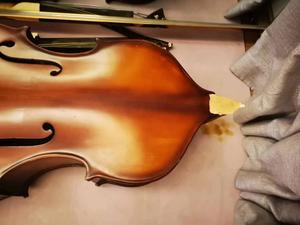 【乐器提琴维修】低音提琴更换琴头